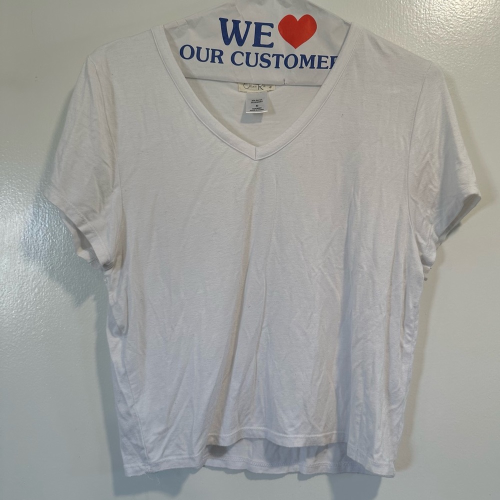 Women’s white tee